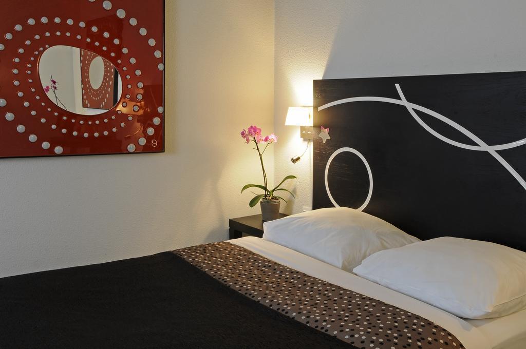 Le Carmin By Popinns Vitry-sur-Seine Exteriör bild